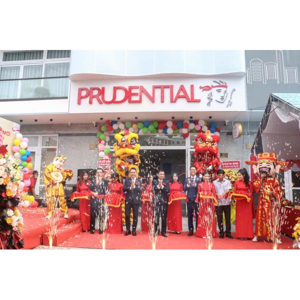 VĂN PHÒNG TỔNG ĐẠI LÍ CÔNG TY PRUDENTIAL - CẦN THƠ 3 VĂN PHÒNG TỔNG ĐẠI LÍ CÔNG TY PRUDENTIAL - CẦN THƠ 3